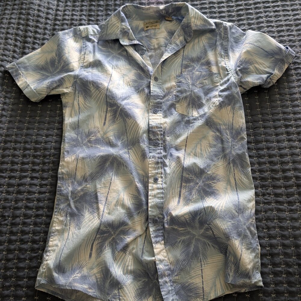 Hagar Blue and White Short Sleeve Button Down shirt